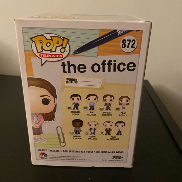 Pam Beesly Funko Pop - Picture 3 of 6